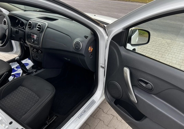 Dacia Logan cena 17900 przebieg: 130000, rok produkcji 2014 z Biały Bór małe 407